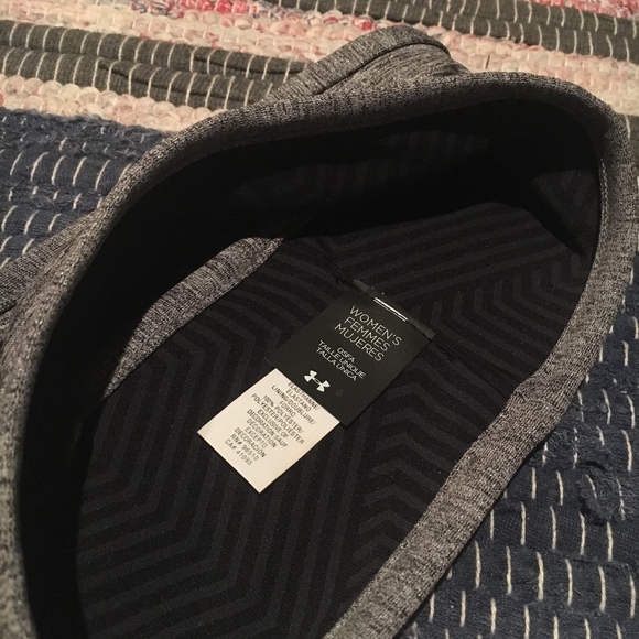 NWOT Under Armour Sparkle Gray Athletic Headband - Picture 3 of 3